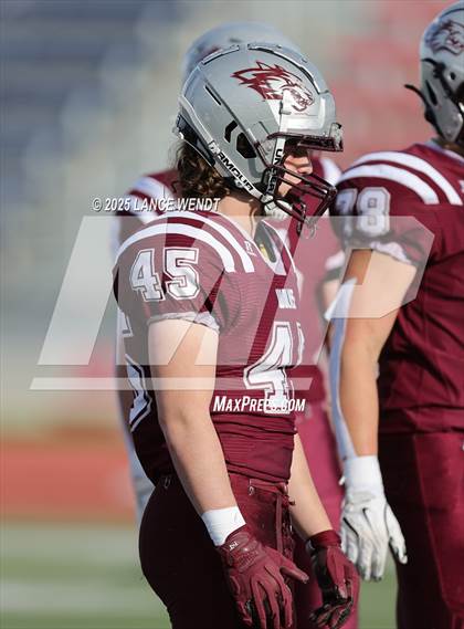 Thumbnail 2 in Idalia vs. Stratton (CHSAA 6-Man Final) photogallery.