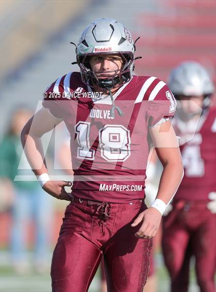 Thumbnail 2 in Idalia vs. Stratton (CHSAA 6-Man Final) photogallery.