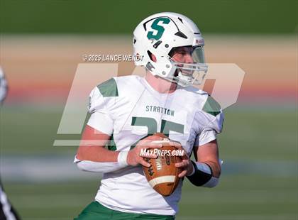 Thumbnail 2 in Idalia vs. Stratton (CHSAA 6-Man Final) photogallery.