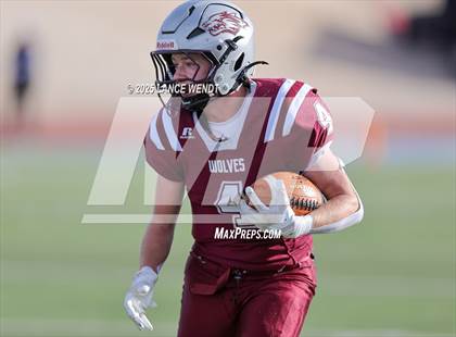 Thumbnail 3 in Idalia vs. Stratton (CHSAA 6-Man Final) photogallery.