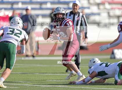 Thumbnail 2 in Idalia vs. Stratton (CHSAA 6-Man Final) photogallery.
