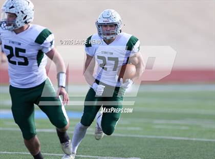 Thumbnail 2 in Idalia vs. Stratton (CHSAA 6-Man Final) photogallery.