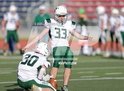 Thumbnail 2 in Idalia vs. Stratton (CHSAA 6-Man Final) photogallery.