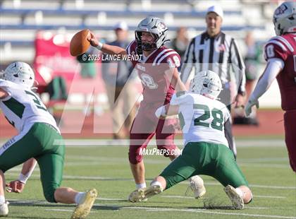 Thumbnail 2 in Idalia vs. Stratton (CHSAA 6-Man Final) photogallery.