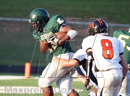 Thumbnail 3 in Gilmer Buckeyes vs Longview Lobos photogallery.
