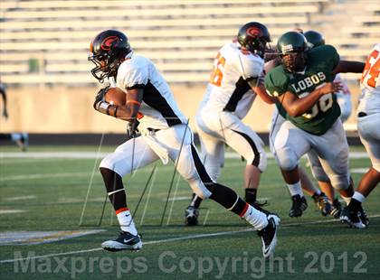 Thumbnail 1 in Gilmer Buckeyes vs Longview Lobos photogallery.