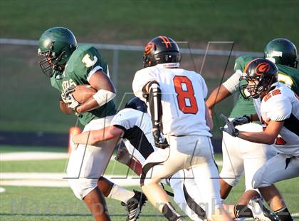 Thumbnail 1 in Gilmer Buckeyes vs Longview Lobos photogallery.