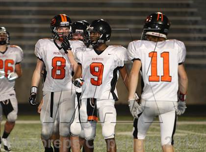 Thumbnail 3 in Gilmer Buckeyes vs Longview Lobos photogallery.