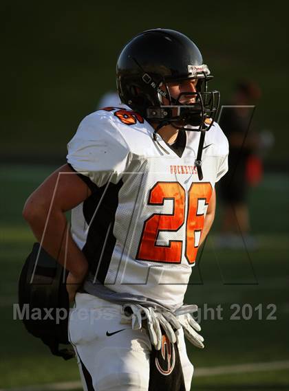 Thumbnail 2 in Gilmer Buckeyes vs Longview Lobos photogallery.