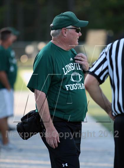 Thumbnail 2 in Gilmer Buckeyes vs Longview Lobos photogallery.