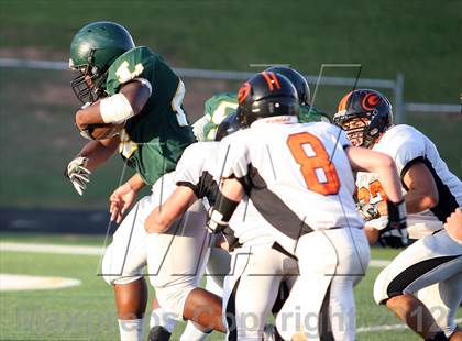 Thumbnail 1 in Gilmer Buckeyes vs Longview Lobos photogallery.