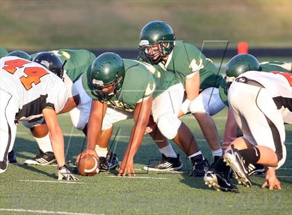 Thumbnail 1 in Gilmer Buckeyes vs Longview Lobos photogallery.