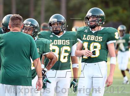 Thumbnail 3 in Gilmer Buckeyes vs Longview Lobos photogallery.