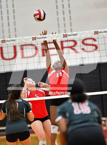 Thumbnail 2 in Coppell (Team B)  @ Marcus (Team B) photogallery.