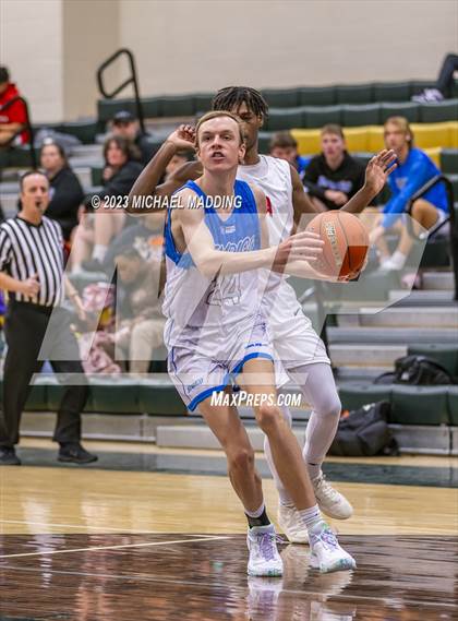 Thumbnail 2 in Little Cypress-Mauriceville vs Australia (Little Cypress-Mauriceville/International Paper Classic)  photogallery.