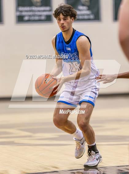 Thumbnail 1 in Little Cypress-Mauriceville vs Australia (Little Cypress-Mauriceville/International Paper Classic)  photogallery.