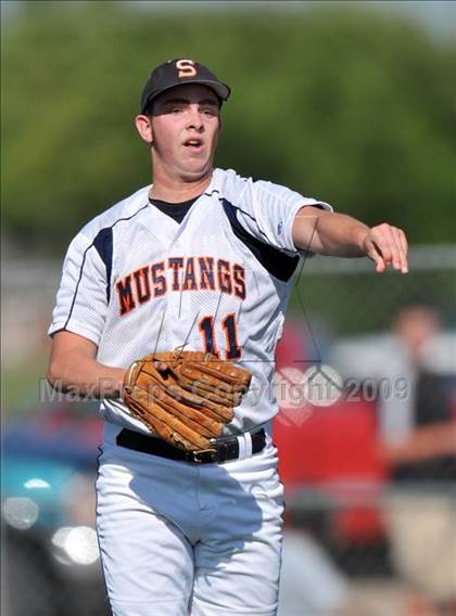 Thumbnail 1 in Garland @ Sachse photogallery.