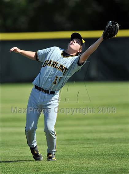 Thumbnail 2 in Garland @ Sachse photogallery.