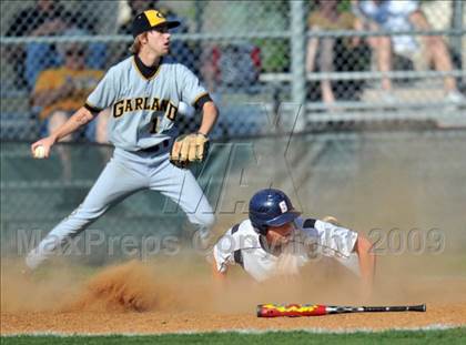 Thumbnail 2 in Garland @ Sachse photogallery.