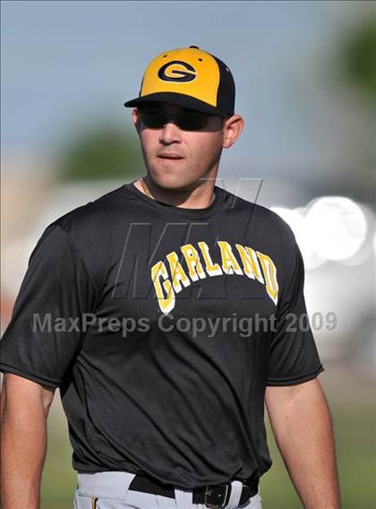 Thumbnail 1 in Garland @ Sachse photogallery.