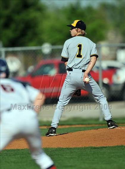 Thumbnail 3 in Garland @ Sachse photogallery.