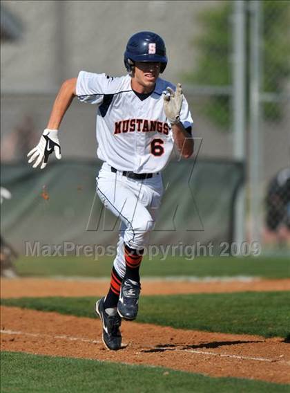 Thumbnail 3 in Garland @ Sachse photogallery.
