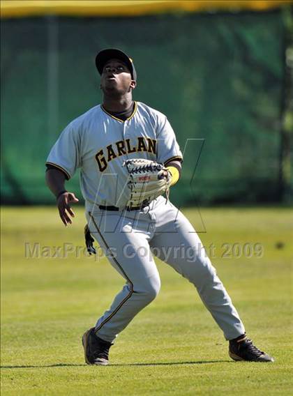 Thumbnail 2 in Garland @ Sachse photogallery.
