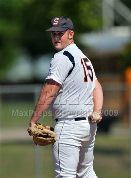 Thumbnail 3 in Garland @ Sachse photogallery.