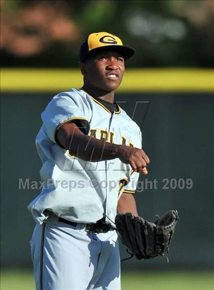 Thumbnail 1 in Garland @ Sachse photogallery.
