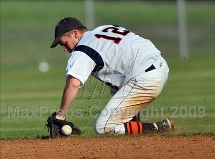 Thumbnail 1 in Garland @ Sachse photogallery.