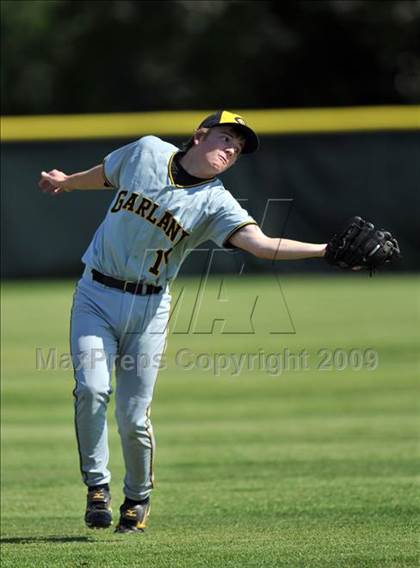 Thumbnail 3 in Garland @ Sachse photogallery.