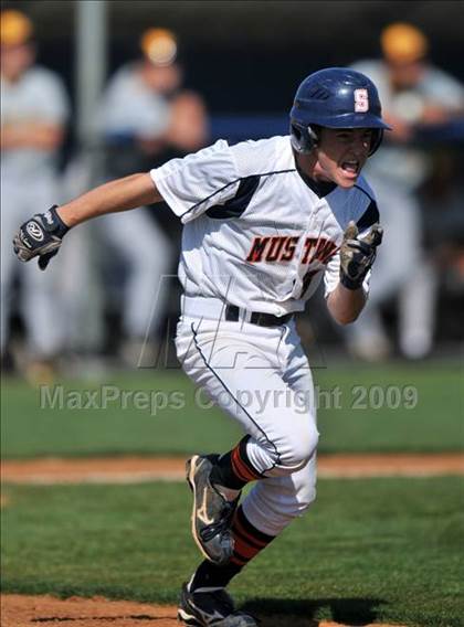 Thumbnail 3 in Garland @ Sachse photogallery.