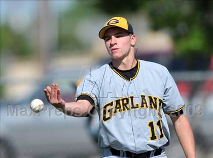 Thumbnail 3 in Garland @ Sachse photogallery.