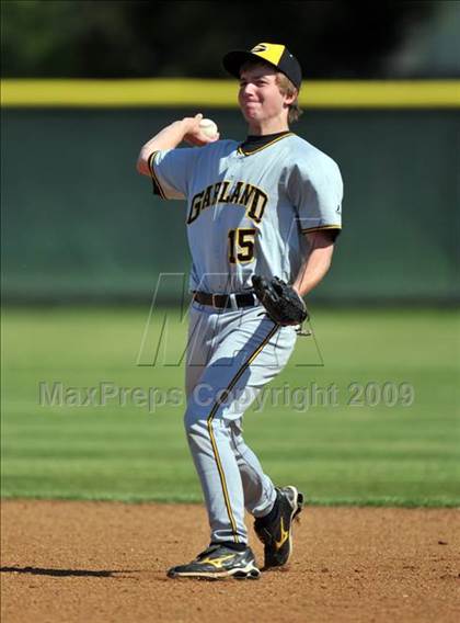 Thumbnail 2 in Garland @ Sachse photogallery.
