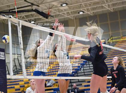 Thumbnail 2 in Branson @ Palos Verdes (CIF State D1 Final) photogallery.