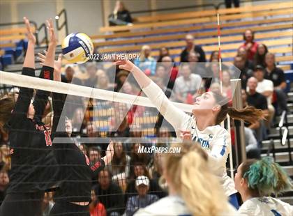Thumbnail 1 in Branson @ Palos Verdes (CIF State D1 Final) photogallery.