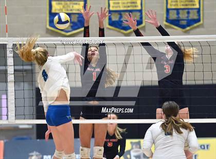 Thumbnail 2 in Branson @ Palos Verdes (CIF State D1 Final) photogallery.