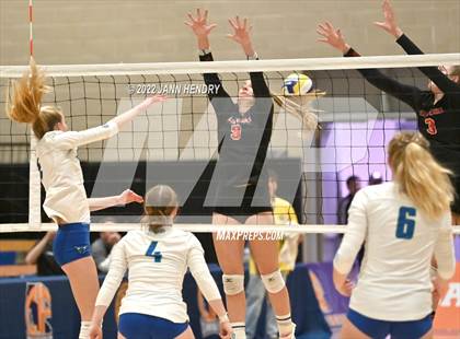Thumbnail 3 in Branson @ Palos Verdes (CIF State D1 Final) photogallery.