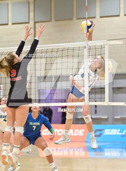 Thumbnail 1 in Branson @ Palos Verdes (CIF State D1 Final) photogallery.