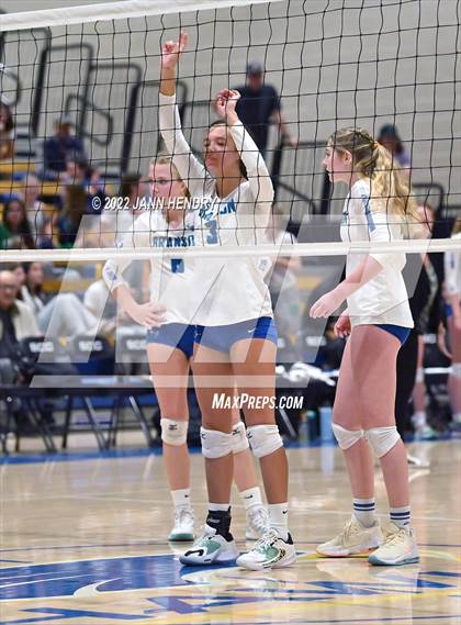 Thumbnail 1 in Branson @ Palos Verdes (CIF State D1 Final) photogallery.