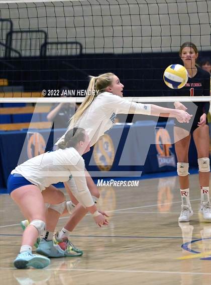 Thumbnail 2 in Branson @ Palos Verdes (CIF State D1 Final) photogallery.