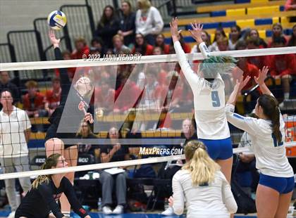 Thumbnail 1 in Branson @ Palos Verdes (CIF State D1 Final) photogallery.