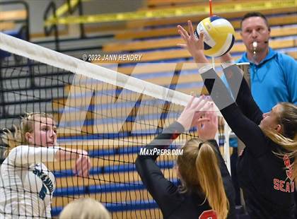 Thumbnail 3 in Branson @ Palos Verdes (CIF State D1 Final) photogallery.