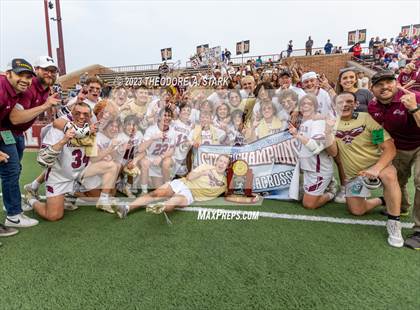 Thumbnail 1 in Cheyenne Mountain vs. Erie (CHSAA 4A State Final) photogallery.