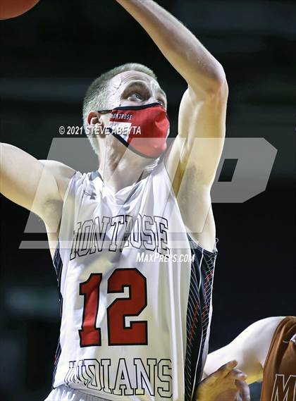 Thumbnail 2 in Mead v Montrose (CHSAA 4A Final) photogallery.