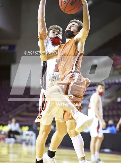 Thumbnail 1 in Mead v Montrose (CHSAA 4A Final) photogallery.