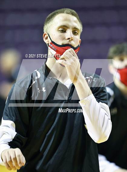 Thumbnail 1 in Mead v Montrose (CHSAA 4A Final) photogallery.