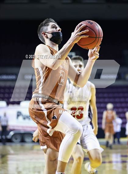 Thumbnail 1 in Mead v Montrose (CHSAA 4A Final) photogallery.