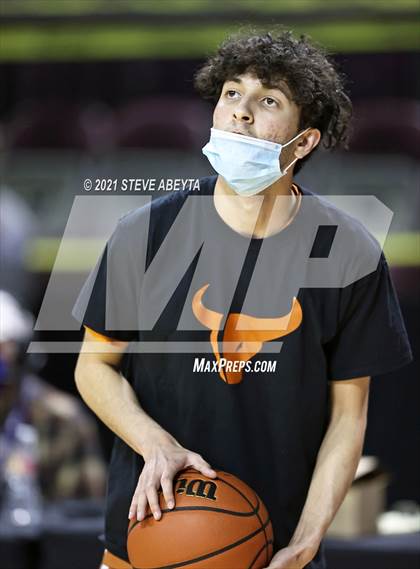 Thumbnail 3 in Mead v Montrose (CHSAA 4A Final) photogallery.