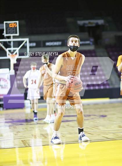 Thumbnail 1 in Mead v Montrose (CHSAA 4A Final) photogallery.